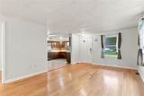 198 Mercer Avenue - Photo 4