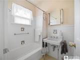 10 Chase Street - Photo 9