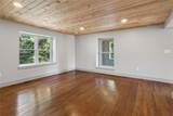 2972 Whalen Rd - Photo 16