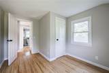 240 Yarmouth Road - Photo 20