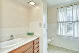 641 Flower City Park - Photo 35