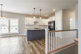 77 Thompson Lane - Photo 3