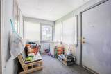 460 Hayward Avenue - Photo 18