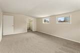 316 W Elm St - Photo 30