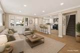 316 W Elm St - Photo 9