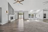 9 Valleybrook Drive - Photo 15