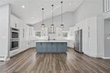 9 Valleybrook Drive - Photo 17