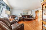 115 Queensland Drive - Photo 8