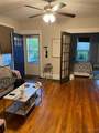 422-424 Whittier Avenue - Photo 3