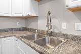 2121 Claremont - Photo 16