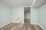 8020 Winfield Circle - Photo 32