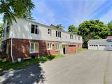 10 Woods End - Photo 2