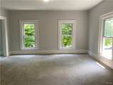 85 Foster Street - Photo 14