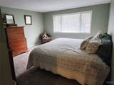 4635 Wisteria Circle - Photo 16