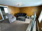 747 Coffeen - Photo 28