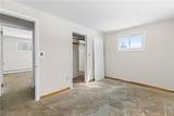 7690 Kilbourn Road - Photo 32
