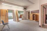 25059 Woolworth Street - Photo 15