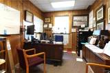 566 Spencer Street - Photo 10