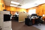 566 Spencer Street - Photo 5