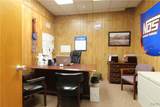 566 Spencer Street - Photo 9