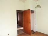1658 Valley Drive - Photo 4