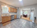 96 Groton Avenue - Photo 6