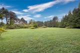 2081 Lake Road - Photo 30