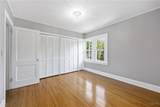 220 Redfield Avenue - Photo 33