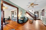 412 Kinsley Street - Photo 7