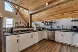 9910 Maple Avenue - Photo 11