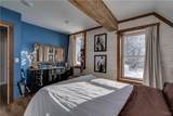 9910 Maple Avenue - Photo 17