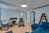 9910 Maple Avenue - Photo 37