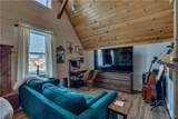 9910 Maple Avenue - Photo 5