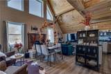 9910 Maple Avenue - Photo 8