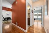 5562 Lakeview Court - Photo 29