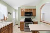 222 Vincent Street - Photo 15