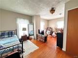4 Lexington Avenue - Photo 23