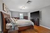 27 Lynacres Boulevard - Photo 25