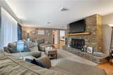 27 Lynacres Boulevard - Photo 7