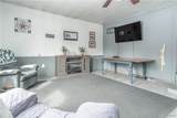 233 Bay Street - Photo 3
