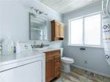 632 Burlington Street - Photo 18