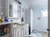 632 Burlington Street - Photo 21