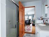 632 Burlington Street - Photo 22