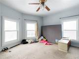 632 Burlington Street - Photo 29