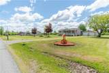 9368 Middle Road - Photo 5