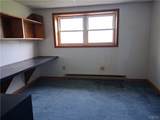 10 Leon Avenue - Photo 17