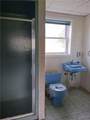 10 Leon Avenue - Photo 18