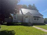 25 Yong Street - Photo 2