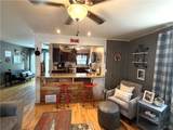 25 Yong Street - Photo 8