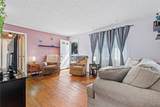 322 Sayles Street - Photo 15